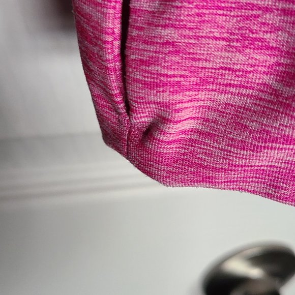 XL Long Sleeve Active Wear Shirt - Picture 4 of 5